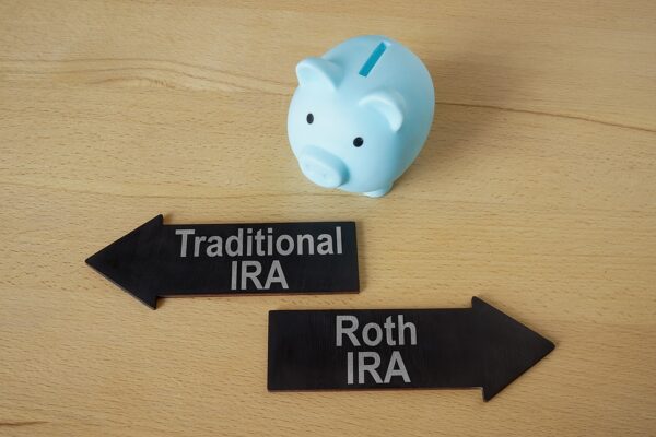 Minding Future Taxes: Traditional IRA vs. Roth IRA